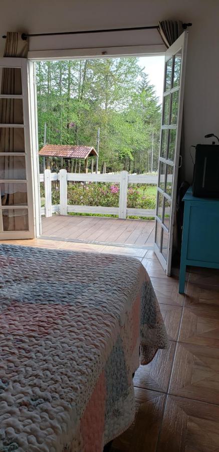 Casa Grande Da Montanha - Sitio Pasangas Villa Santo Antônio do Pinhal Dış mekan fotoğraf