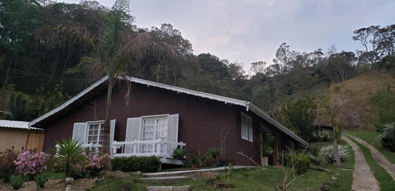 Casa Grande Da Montanha - Sitio Pasangas Villa Santo Antônio do Pinhal Dış mekan fotoğraf